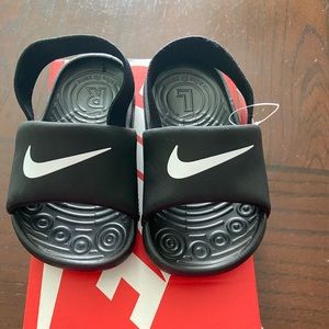Child’s Nike Sandals